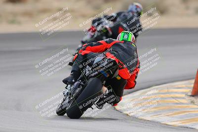 media/Dec-17-2022-SoCal Trackdays (Sat) [[224abd9271]]/Turn 10 Backside (120pm)/